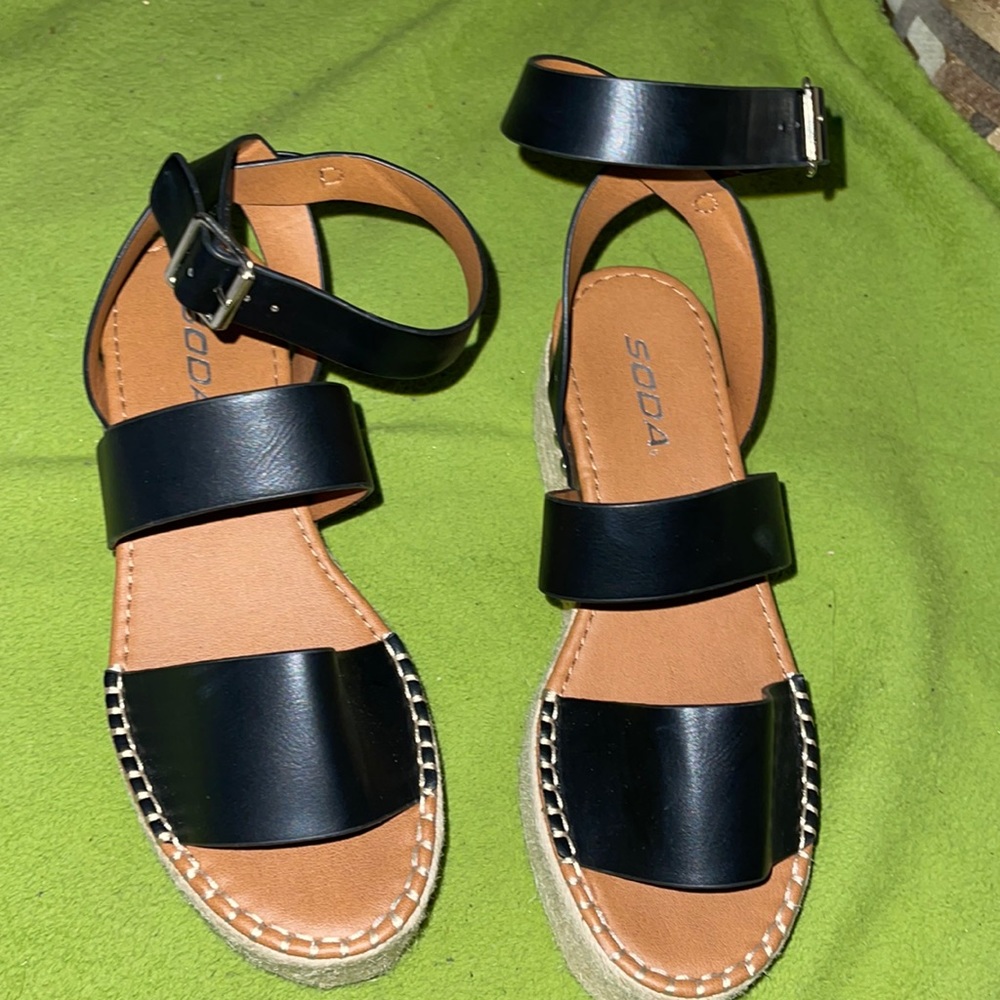 platform soda’s ✧∘* ೃ ⋆｡˚.